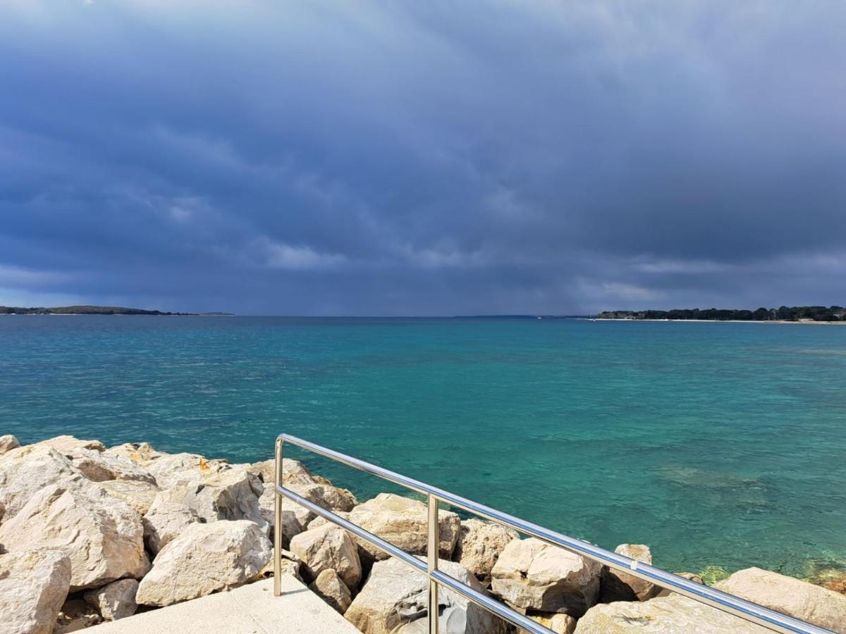 Apartman Melita Galižana Exteriér fotografie