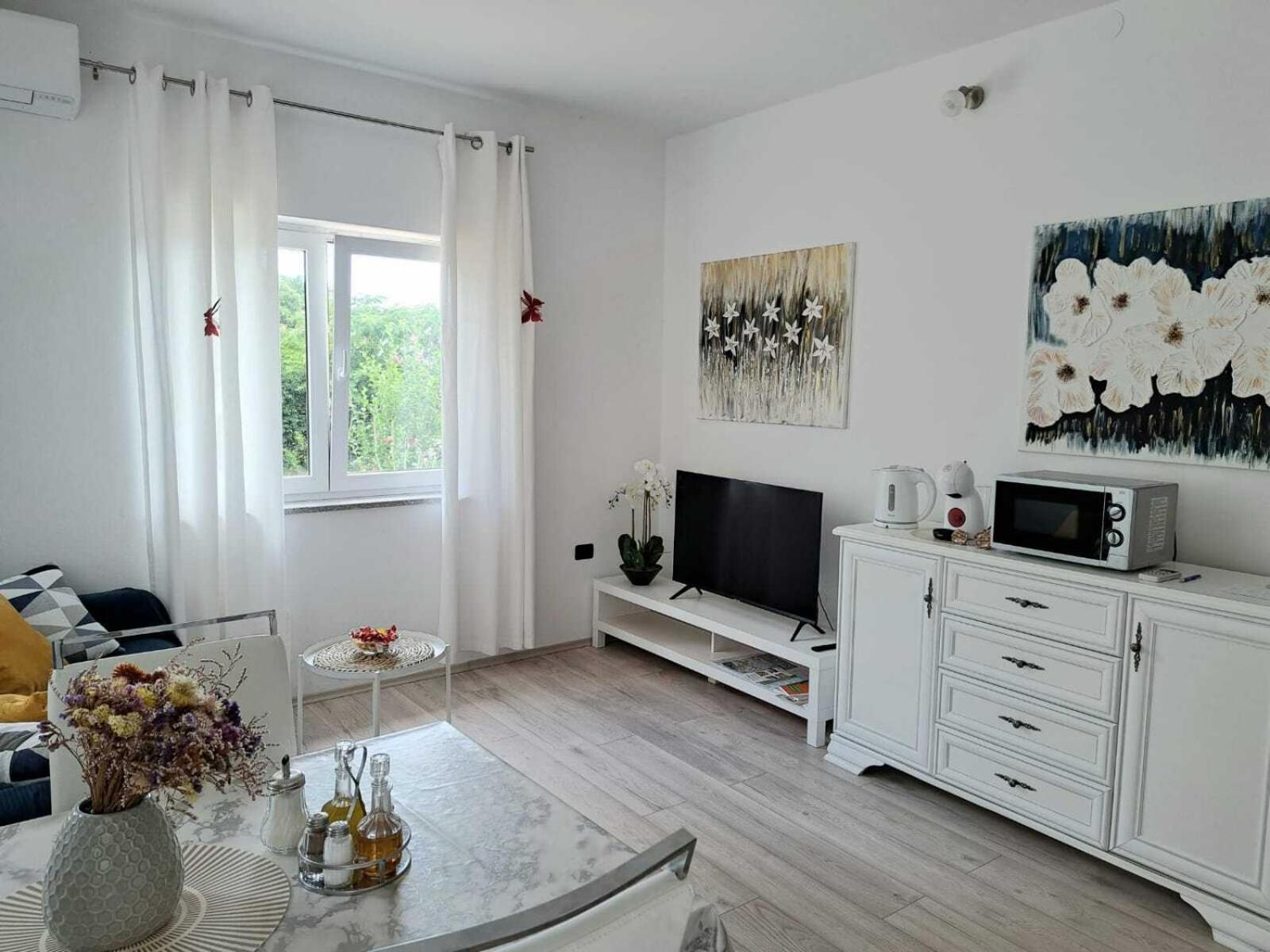 Apartman Melita Galižana Exteriér fotografie